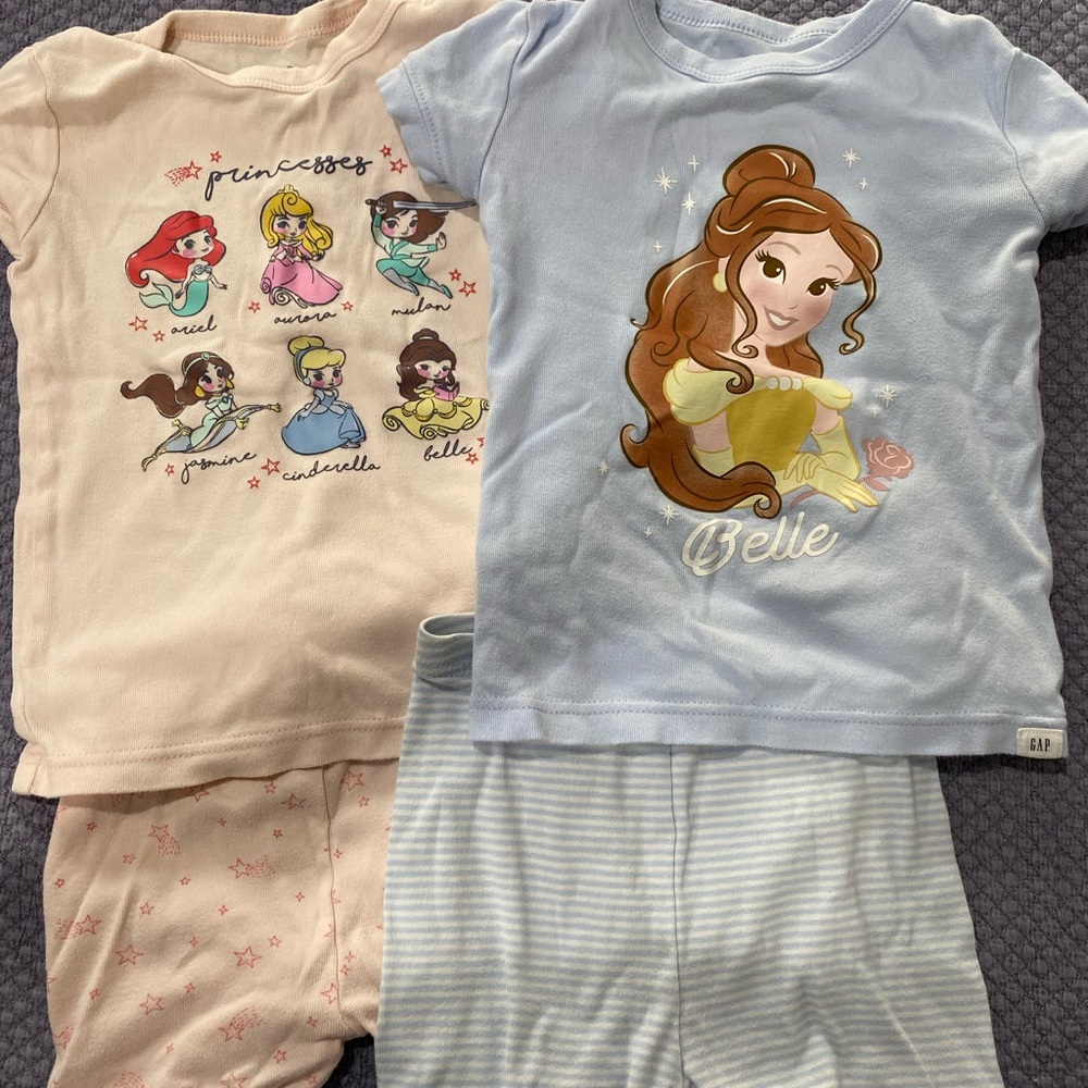 Girls Gap Disney Pajamas 4T